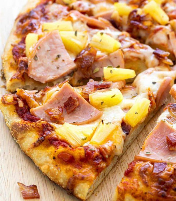 Hawaiian pizza